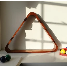 Треугольник деревянный для шаров 57мм